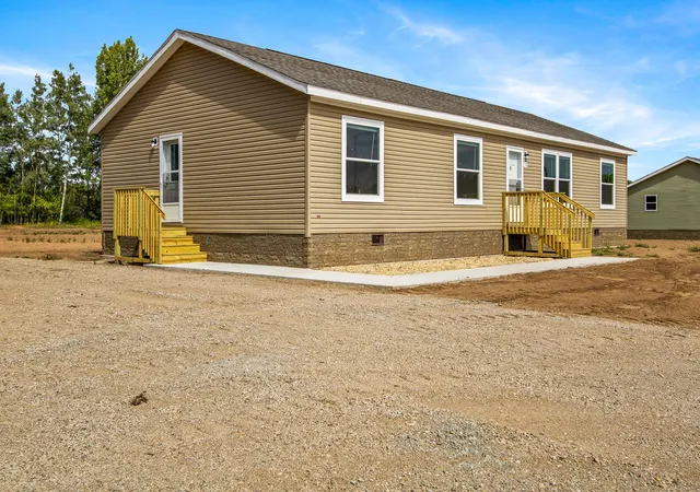 Photo 2 of Single family home for sale at 108 Eagle Dr, Sandstone, MN 55072 | MLS# 7139366 | Listing updated on 2026-09-30