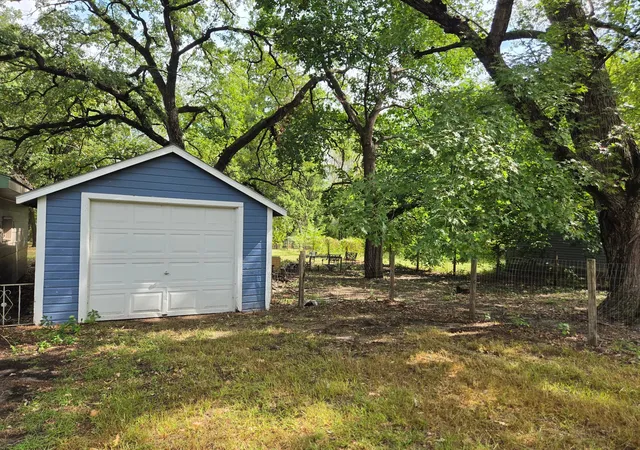 Photo 2 of Single family home for sale at 612 5th Avenue Se, Saint Cloud, MN 56304 | MLS# 7139370 | Listing updated on 2026-09-11