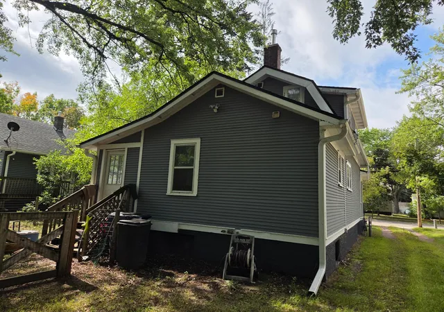 Photo 3 of Single family home for sale at 612 5th Avenue Se, Saint Cloud, MN 56304 | MLS# 7139370 | Listing updated on 2026-09-11