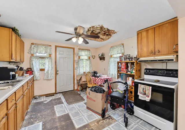 Photo 4 of Sale Pending at 308 4th Street NW, Little Falls, MN 56345 | MLS# 7139385 | Listing updated on 2026-09-15