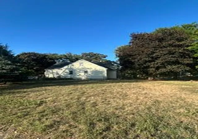 Land for sale at 1611 Race St, Saint Paul, MN 55102 | MLS# 7139456