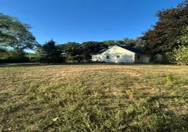 Photo 2 of Land for sale at 1611 Race St, Saint Paul, MN 55102 | MLS# 7139456 | Listing updated on 2026-09-10