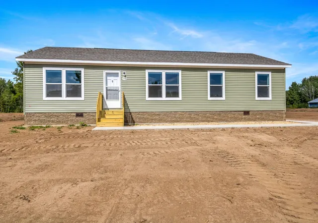 Single family home for sale at 110 Eagle Dr, Sandstone, MN 55072 | MLS# 7139461