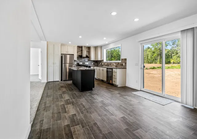 Photo 4 of Single family home for sale at 110 Eagle Dr, Sandstone, MN 55072 | MLS# 7139461 | Listing updated on 2026-09-30