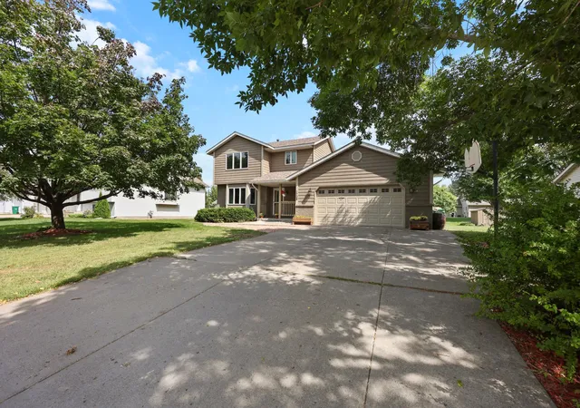 Photo 3 of Single family home for sale at 1708 Louden Ave N, Glencoe, MN 55336 | MLS# 7139496 | Listing updated on 2026-09-15