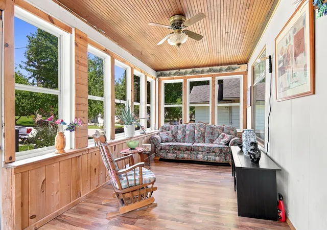 Photo 3 of Single family home for sale at 306 E 3rd Street, Albert Lea, MN 56007 | MLS# 7139503 | Listing updated on 2026-10-05