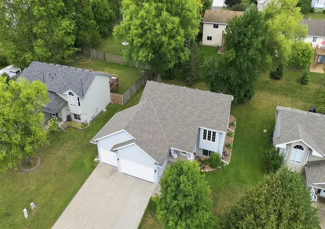 Photo 2 of Sale Pending at 712 Sunset St, Buffalo, MN 55313 | MLS# 7139522 | Listing updated on 2026-09-15