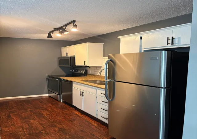 Photo 4 of Townhouse for sale at 264 1st Street SE #8, Avon, MN 56310 | MLS# 7139578 | Listing updated on 2026-09-10