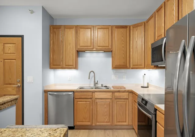 Listing Photo 5 - Condo for sale in building located at 4824 E 53Rd St, Minneapolis, MN 55417 - Unit #301