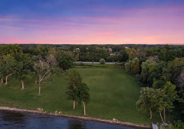 Photo 2 of Land for sale at Tbd Bushaway Rd, Wayzata, MN 55391 | MLS# 7139741 | Listing updated on 2026-09-30