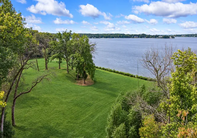 Photo 1 of Land for sale at 535 Bushaway Rd, Wayzata, MN 55391 | MLS# 7139743 | Listing updated on 2026-09-30