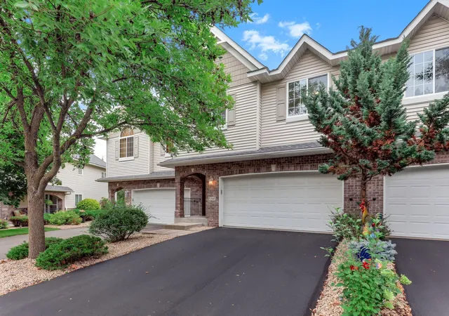 Photo 2 of Single family home for sale at 15345 Wilderness Ridge Rd Nw, Prior Lake, MN 55372 | MLS# 7139787 | Listing updated on 2026-09-15