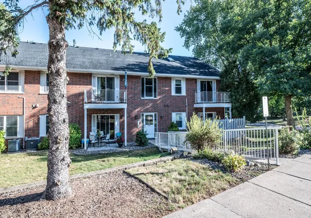 Photo 1 of Sale Pending at 6333 Alderwood Cir #F, Saint Paul, MN 55125 | MLS# 7139808 | Listing updated on 2026-09-19