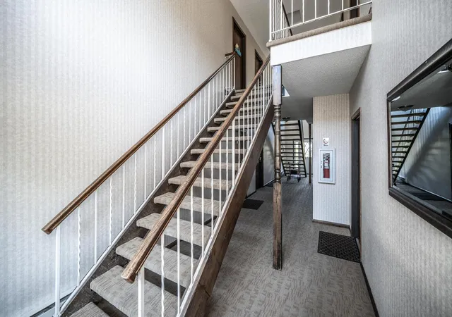 Photo 3 of Sale Pending at 6333 Alderwood Cir #F, Saint Paul, MN 55125 | MLS# 7139808 | Listing updated on 2026-09-19