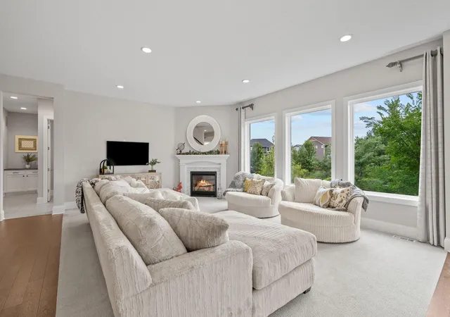 Photo 4 of Single family home for sale at 3006 Wild Flower Trl, Hamel, MN 55340 | MLS# 7139907 | Listing updated on 2026-09-21