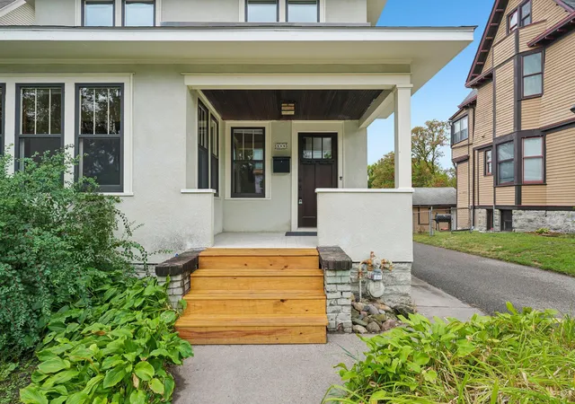 Photo 3 of Sale Pending at 355 Bates Ave, Saint Paul, MN 55106 | MLS# 7139926 | Listing updated on 2026-10-19