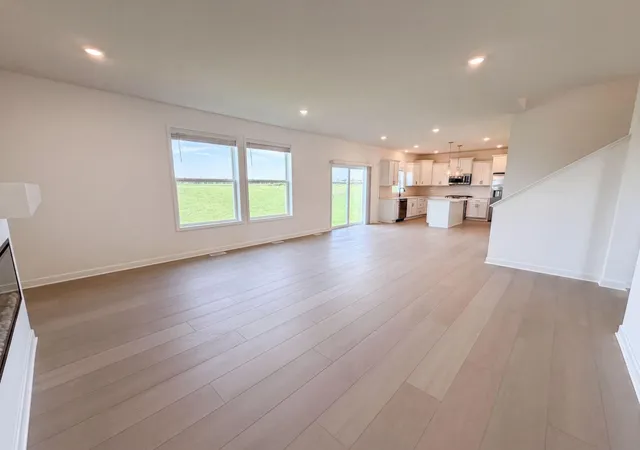 Photo 3 of Single family home for sale at 1577 Upper 141st St E, Rosemount, MN 55068 | MLS# 7139943 | Listing updated on 2026-09-24