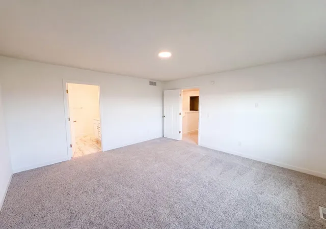 Photo 3 of Single family home for sale at 1750 Upper 141st St E, Rosemount, MN 55068 | MLS# 7139960 | Listing updated on 2026-09-11