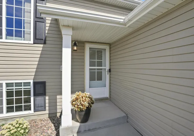 Photo 3 of Single family home for sale at 6195 Bennett Ct S, Fargo, ND 58104 | MLS# 7139977 | Listing updated on 2026-09-15