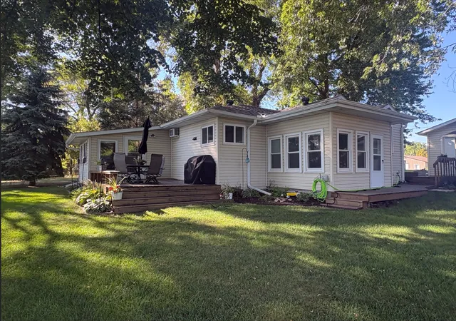 Photo 3 of Single family home for sale at 12103 Pelican Hts Rd, Ashby, MN 56309 | MLS# 7140055 | Listing updated on 2026-09-30
