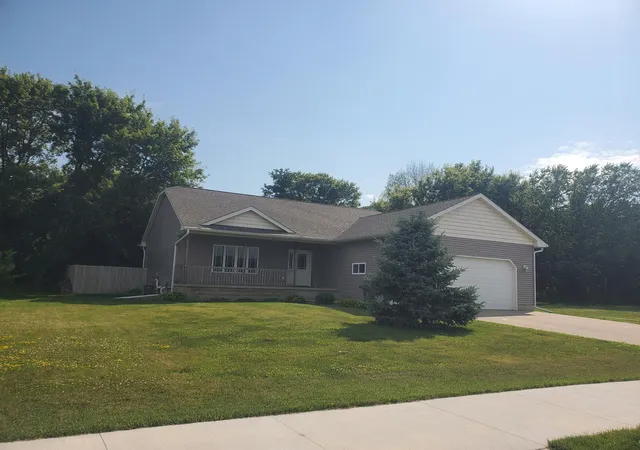 Single family home for sale at 2327 Lake Ave, New Ulm, MN 56073 | MLS# 7140056