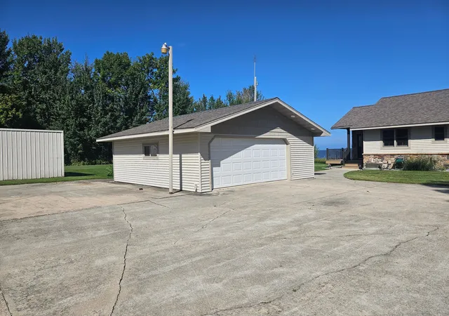 Photo 3 of Single family home for sale at 6234 Sandy Shrs Dr NW, Williams, MN 56686 | MLS# 7140094 | Listing updated on 2026-09-11