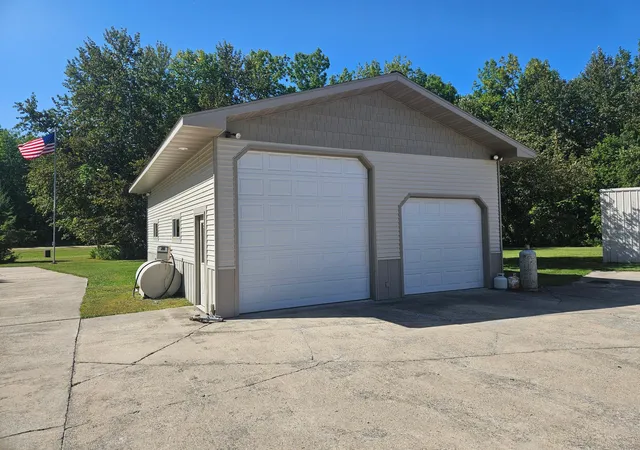Photo 4 of Single family home for sale at 6234 Sandy Shrs Dr NW, Williams, MN 56686 | MLS# 7140094 | Listing updated on 2026-09-11