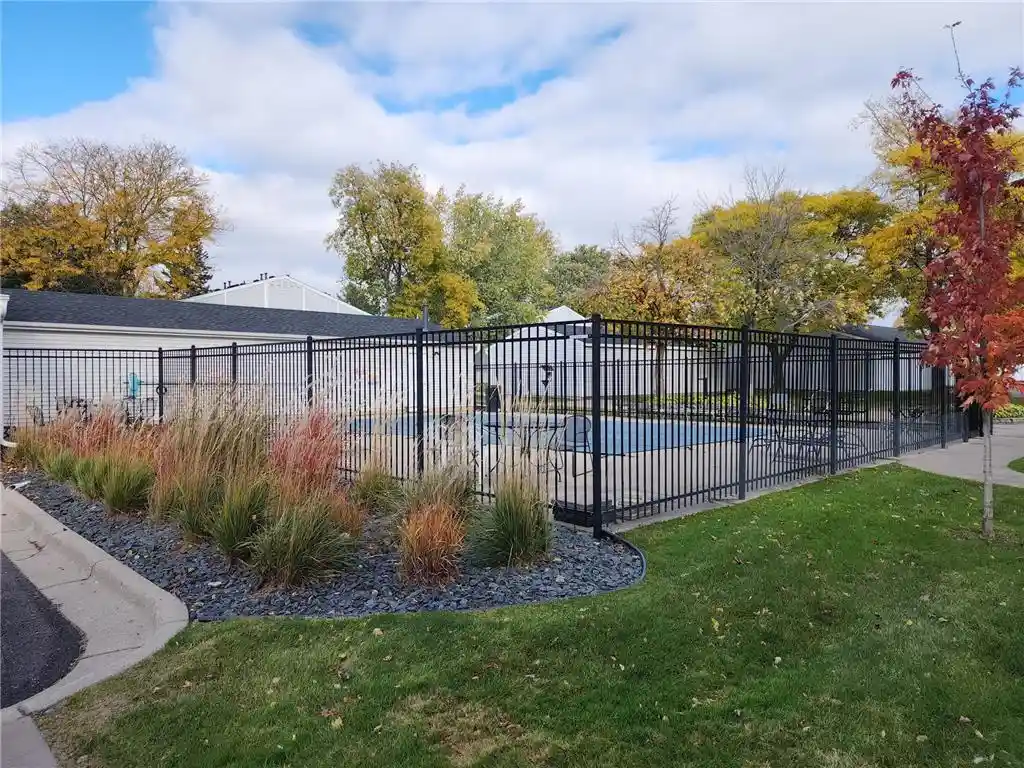 Listing Photo 15 - Condo for sale in 1705 Fulham St located at 1705 Fulham St, Lauderdale, MN 55113 - Unit 1705 Fulham St