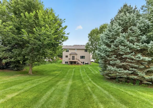 Photo 3 of Sale Pending at 1954 Ormond Dr, Shakopee, MN 55379 | MLS# 7140133 | Listing updated on 2026-09-14