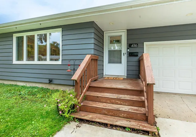 Photo 3 of Single family home for sale at 416 E Saint Charles Ave, Fergus Falls, MN 56537 | MLS# 7140203 | Listing updated on 2026-09-23