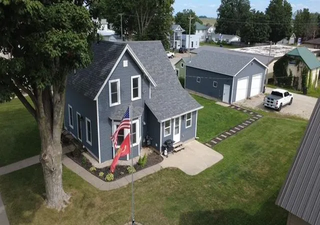 Photo 2 of Single family home for sale at 214 Maple St N, Mabel, MN 55954 | MLS# 7140231 | Listing updated on 2026-09-11