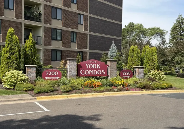 Condo for sale at 7200 York Ave S #116, Minneapolis, MN 55435 | MLS# 7140349