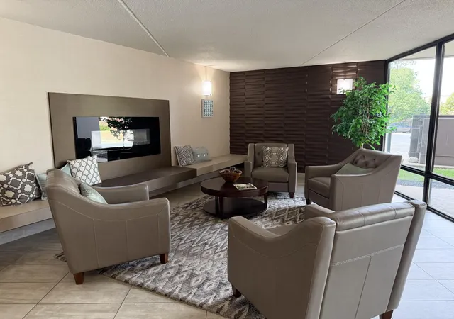Photo 3 of Condo for sale at 7200 York Ave S #116, Minneapolis, MN 55435 | MLS# 7140349 | Listing updated on 2026-09-11
