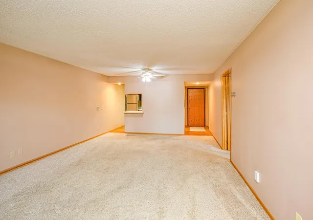 Listing Photo 4 - Condo for sale in building located at 14575 Burma Ave W, Rosemount, MN 55068 - Unit #201