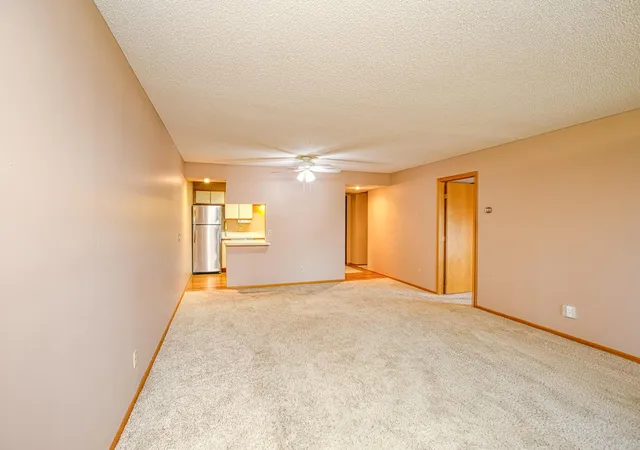 Listing Photo 5 - Condo for sale in building located at 14575 Burma Ave W, Rosemount, MN 55068 - Unit #201
