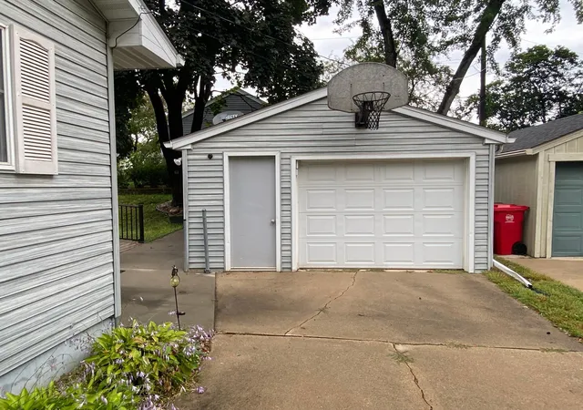 Photo 2 of Sale Pending at 3815 5th Street Nw, Rochester, MN 55901 | MLS# 7140431 | Listing updated on 2026-09-11