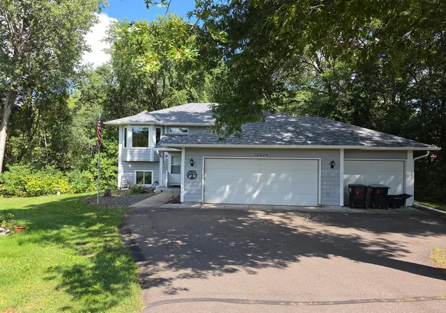 Photo 2 of Single family home for sale at 12224 278th Avenue Nw, Zimmerman, MN 55398 | MLS# 7140475 | Listing updated on 2026-09-22
