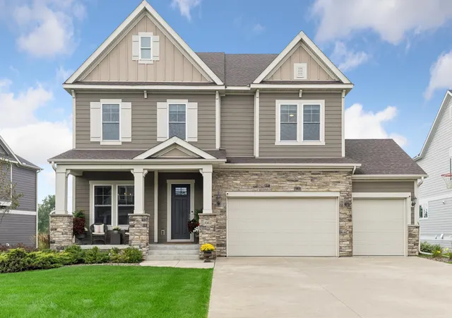 Photo 2 of Single family home for sale at 3065 Wild Flower Trl, Hamel, MN 55340 | MLS# 7140510 | Listing updated on 2026-09-21