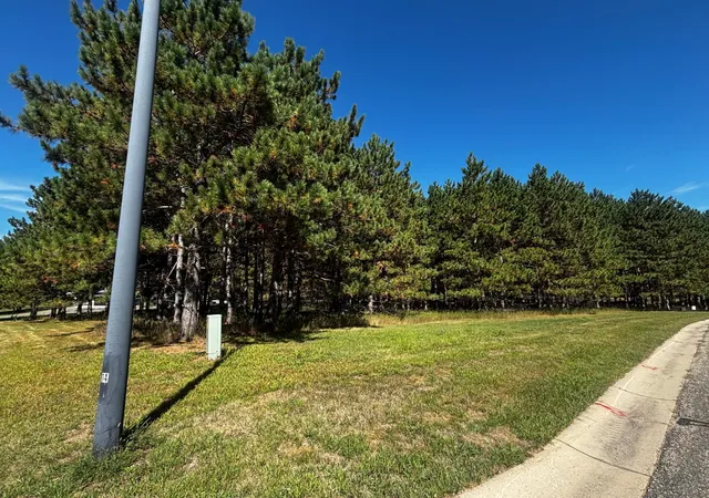 Photo 4 of Land for sale at Tbd Emerald Dr, Alexandria, MN 56308 | MLS# 7140554 | Listing updated on 2026-09-09