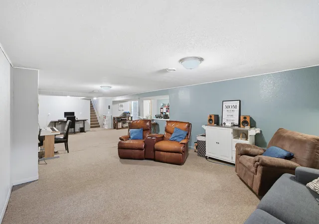 Photo 3 of Sale Pending at 403 9th Avenue SW, Wells, MN 56097 | MLS# 7140595 | Listing updated on 2026-10-22