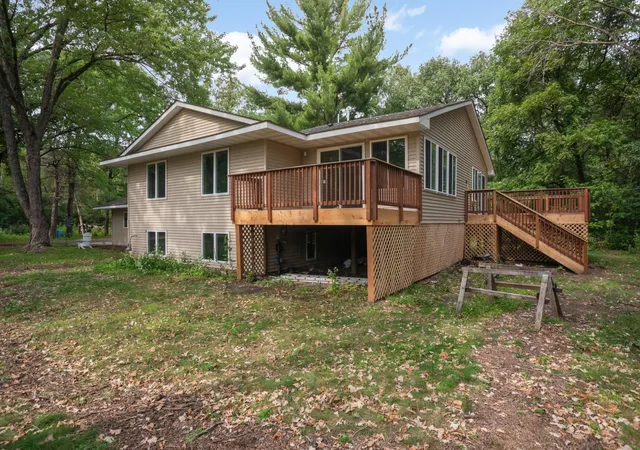 Photo 3 of Single family home for sale at 16647 Maniteau Blvd Nw, Andover, MN 55304 | MLS# 7140613 | Listing updated on 2026-09-11