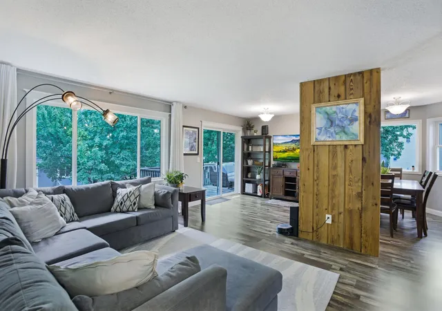 Photo 4 of Sale Pending at 1239 Ruby Ln, Shakopee, MN 55379 | MLS# 7140650 | Listing updated on 2026-09-29