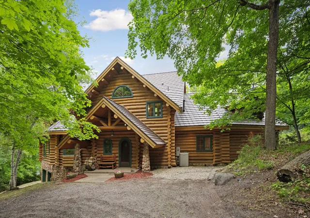 Photo 2 of Single family home for sale at 6070 Pilger Ave Nw, Annandale, MN 55302 | MLS# 7140676 | Listing updated on 2026-09-10