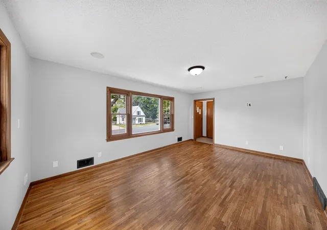 Photo 4 of Sale Pending at 604 Park St SE, Chatfield, MN 55923 | MLS# 7140723 | Listing updated on 2026-09-29