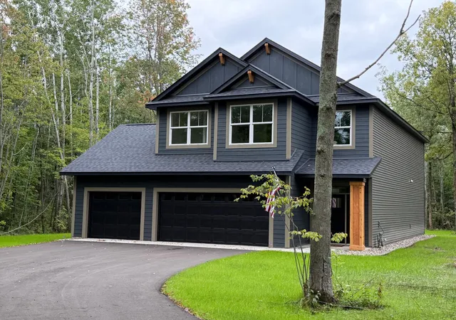 Photo 2 of Single family home for sale at 12157 Butternut Rd, Brainerd, MN 56401 | MLS# 7140776 | Listing updated on 2026-10-08