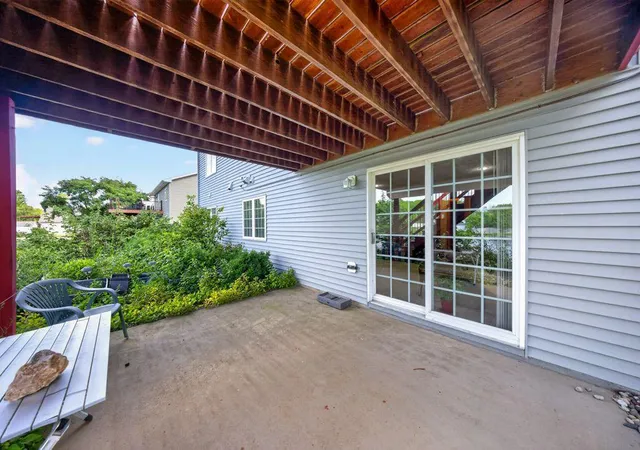 Photo 4 of Single family home for sale at 810 7th Avenue SW, Pine Island, MN 55963 | MLS# 7140837 | Listing updated on 2026-09-11