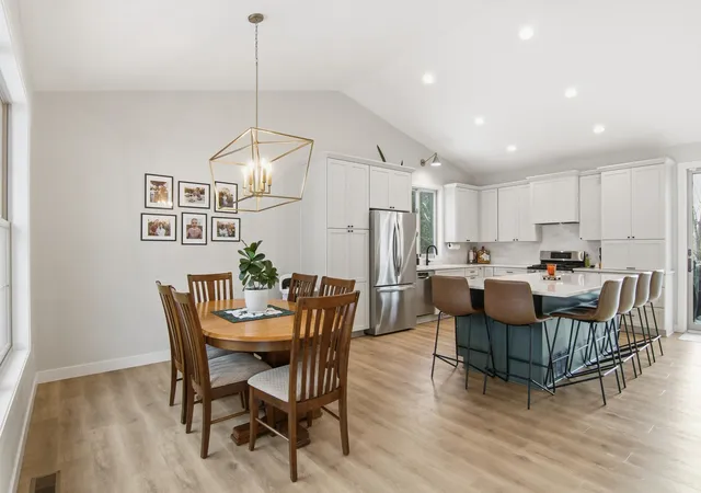 Photo 3 of Single family home for sale at 9953 Starlight Dr, Saint Paul, MN 55125 | MLS# 7140860 | Listing updated on 2026-09-15