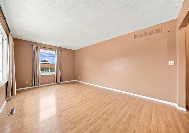 Photo 4 of Single family home for sale at 308 3rd Street NE, Byron, MN 55920 | MLS# 7140991 | Listing updated on 2026-09-21
