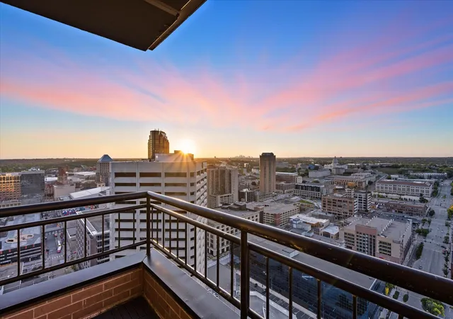Condo for sale at 168 6th Street E #3501/3506, Saint Paul, MN 55101 | MLS# 7141086