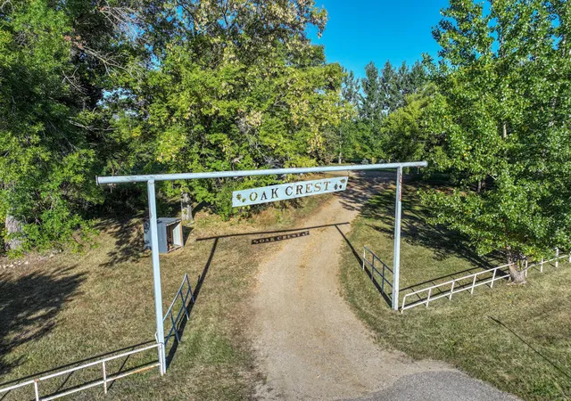 Photo 2 of Single family home for sale at 10972 County Rd 22, Glenwood, MN 56334 | MLS# 7141096 | Listing updated on 2026-09-14